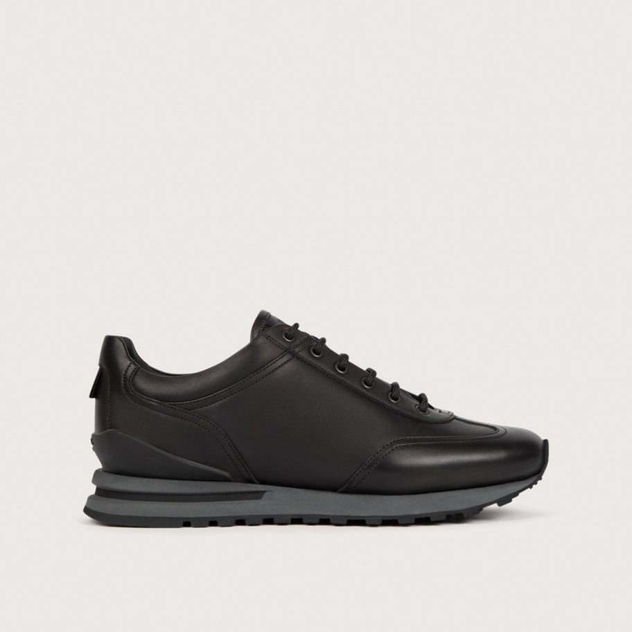 ATHI Black Anilcalf Trainer