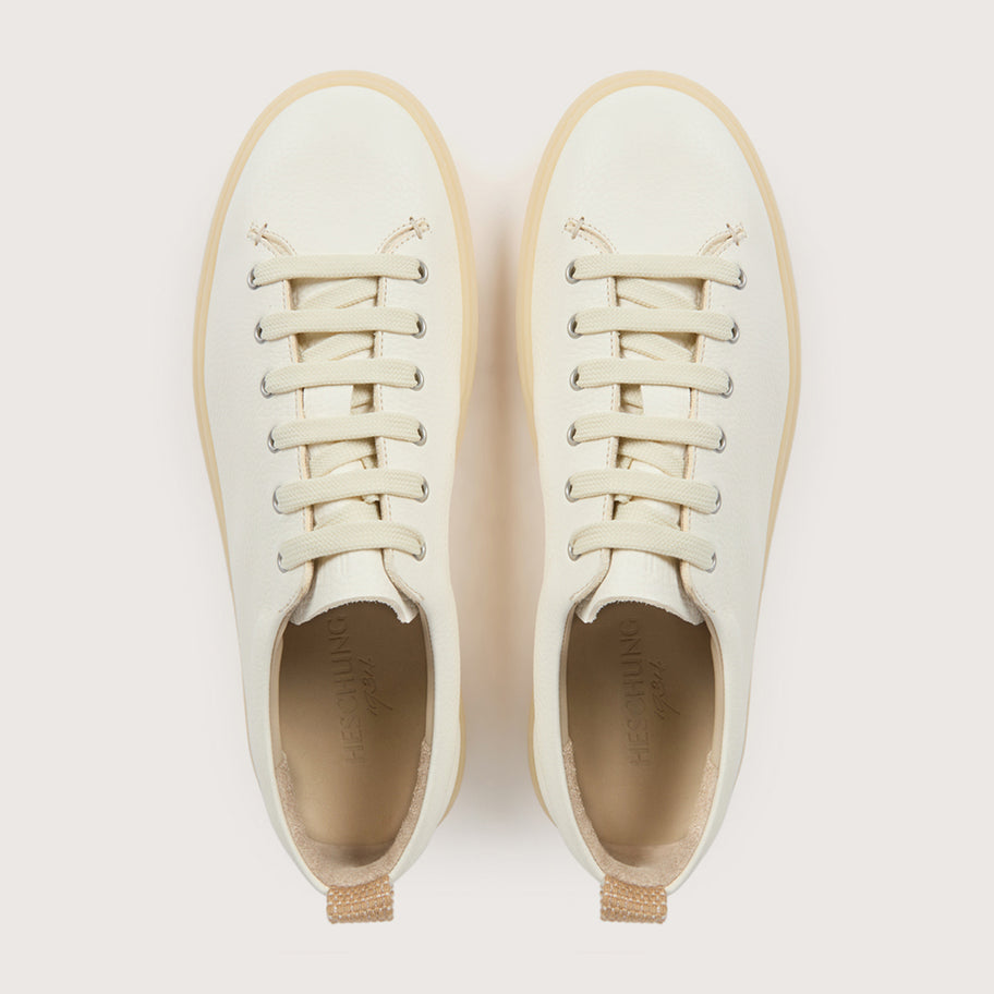 COURT White Piuma Smash